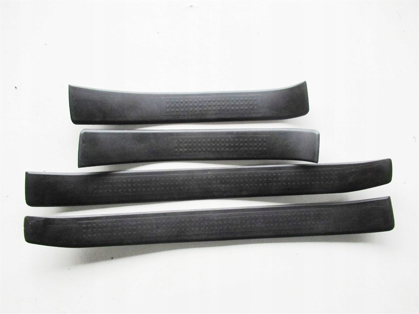 фото №1, Накладки пороговые audi a4 b6 2001-2005r kombi