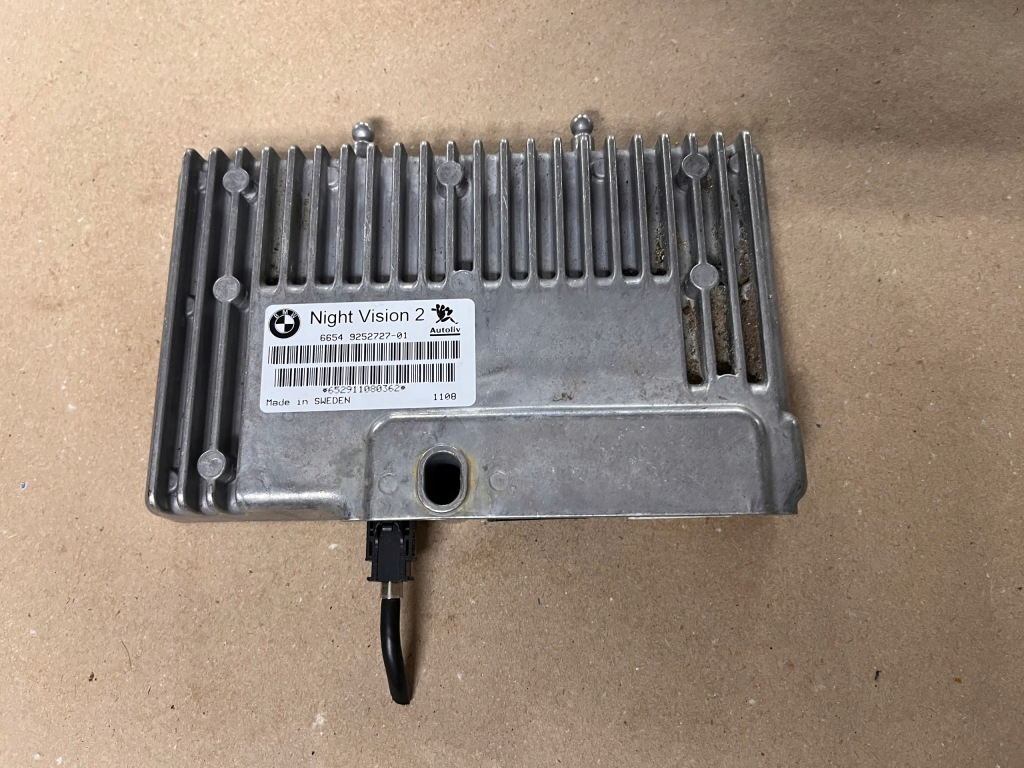 фото №1, Bmw f10 f11 lift модуль ночь vision камера 9252727