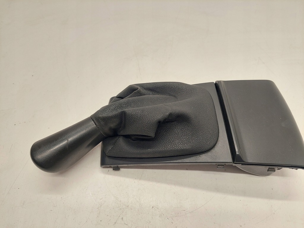 фото №1, Чехол рамка skoda fabia i 6y0857951