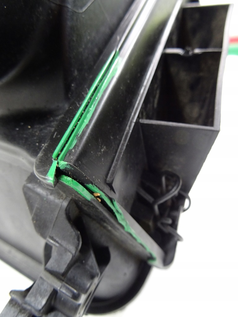 фото №13, Qashqai j10 +2 1.6 корпус фільтра витратомір 1087755s01 8200682558