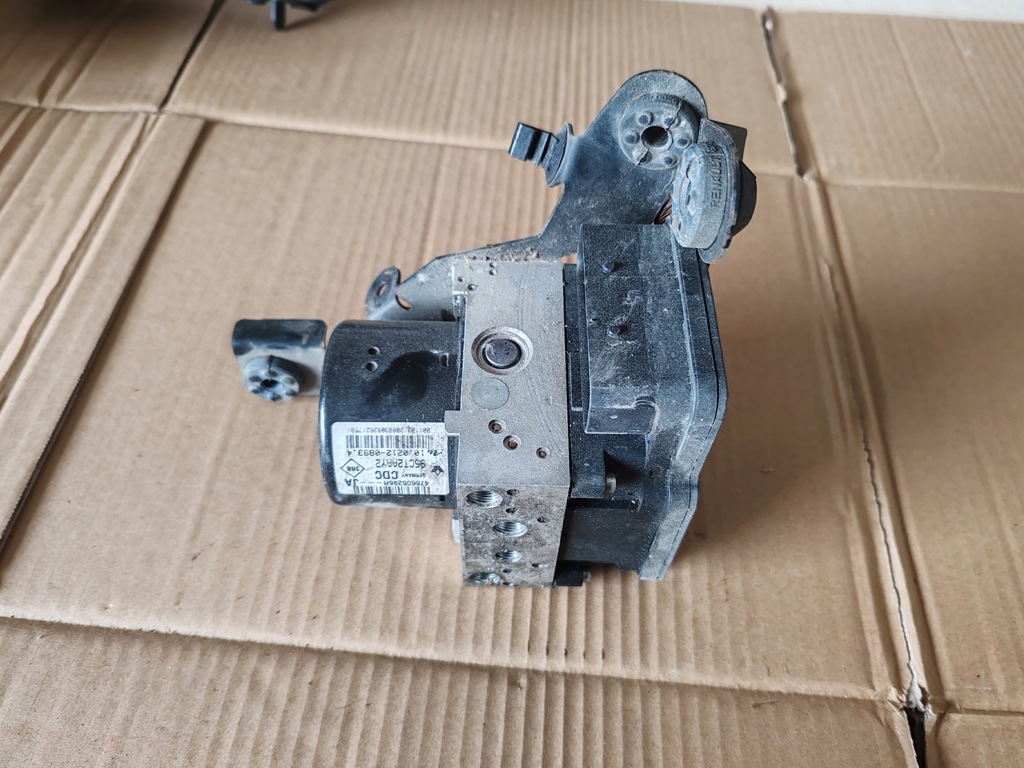 фото №4, Насос abs тормозная renault megane iii scenic iii lift 476605296r
