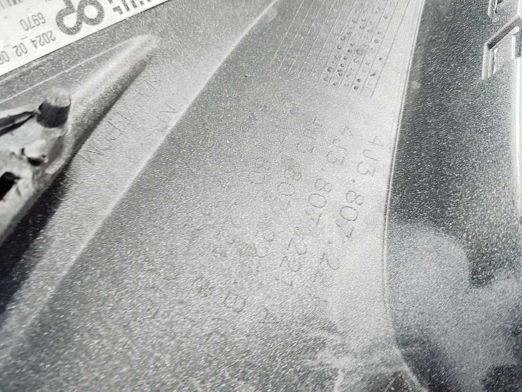 фото №7, Audi e-tron gt бампер перед передний спойлер 4j3807221 4j3807541