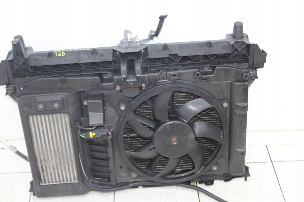 фото №1, Pas передний радиатор вентилятор peugeot 3008 i 2009r- 1.6 hdi