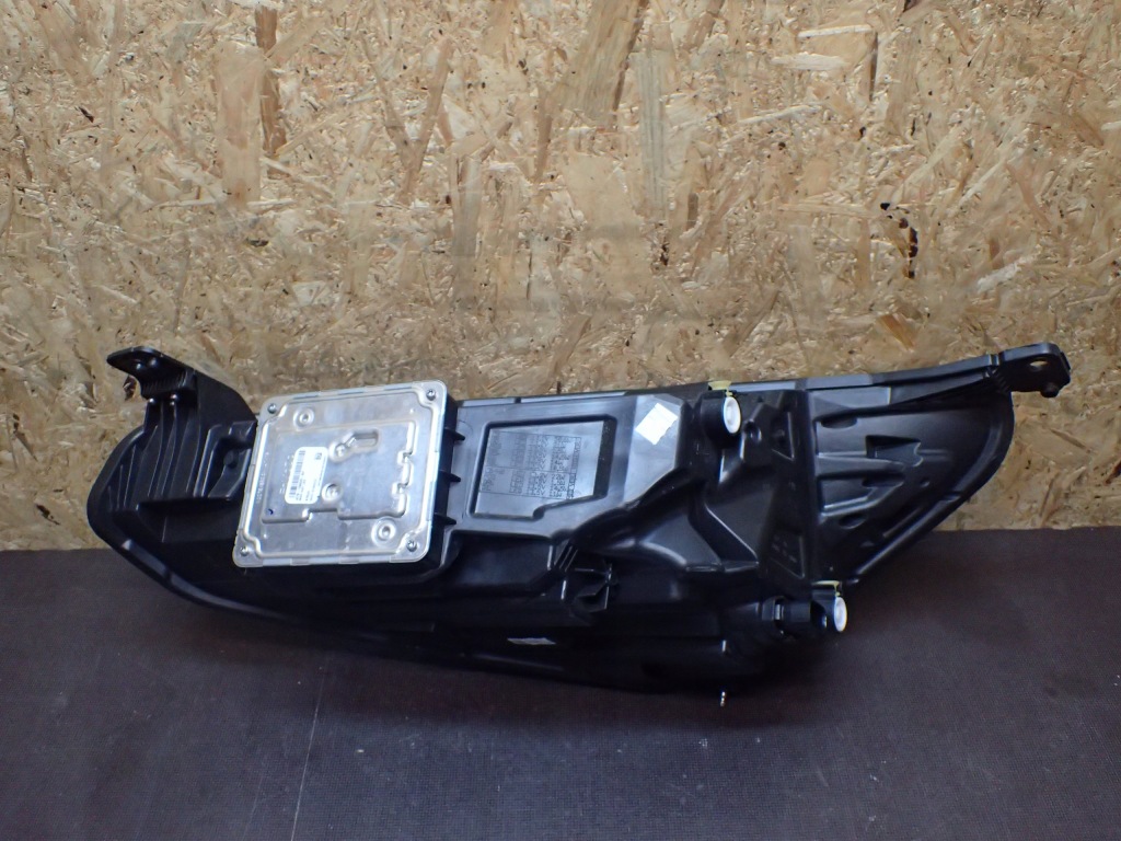 фото №5, Лампа перед права ford focus mk4 full led