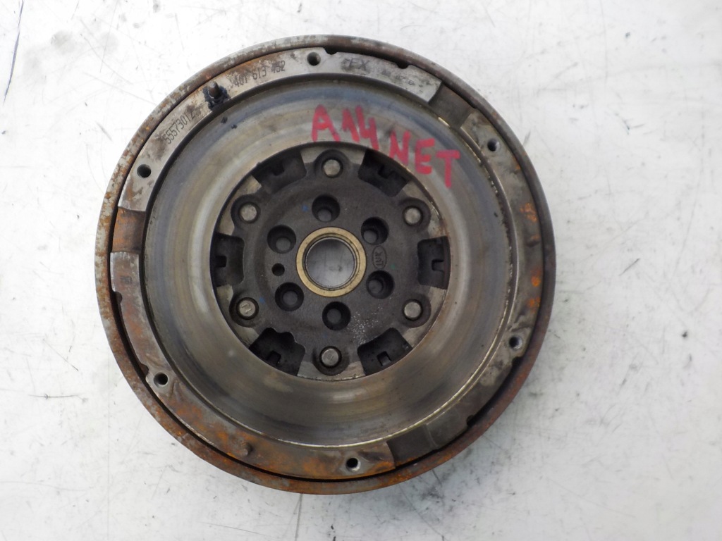 фото №1, Opel astra j mokka b 1.4 turbo a14net колесо двухмассовый 55573012