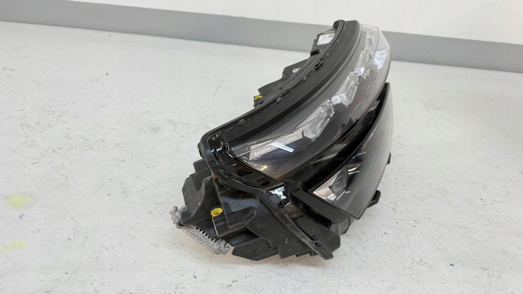 фото №9, Лампа фара перед передняя full led правая 658941016b skoda kamiq