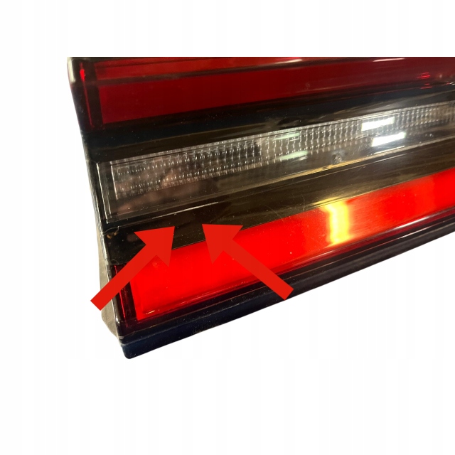 фото №9, Dodge challenger 2015 оригінальний номер права сторона лампа задня оригінал 68174068ac usa