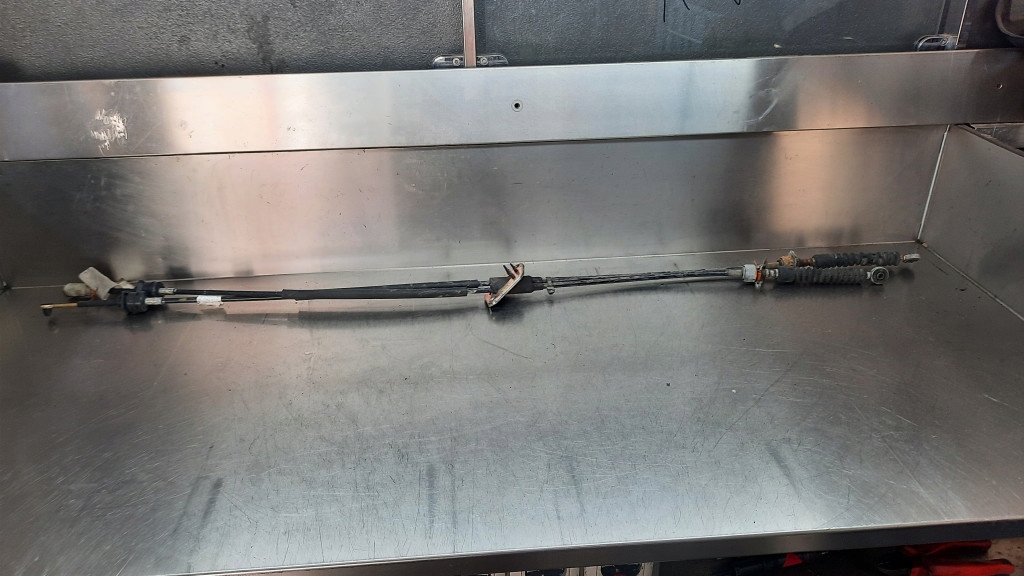 фото №1, Троси перемикання передач mitsubishi space star 1.9d 03r