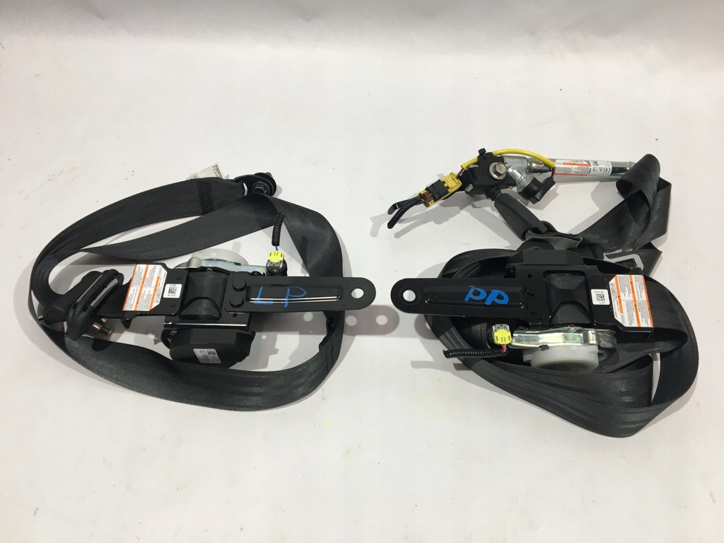 фото №1, Pas безпеки перед l/p jazz v 20- crosstar