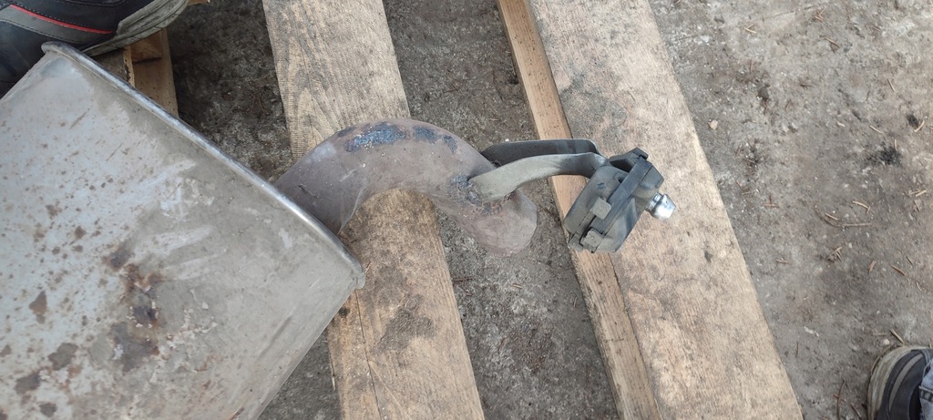 фото №12, Гаситель конечный peugeot 407 2.0 hdi