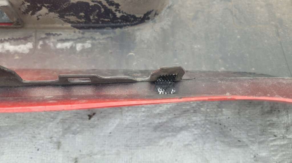 Renault clio 3 рестайлинг  бампер задний задний / 6314 с Разборки