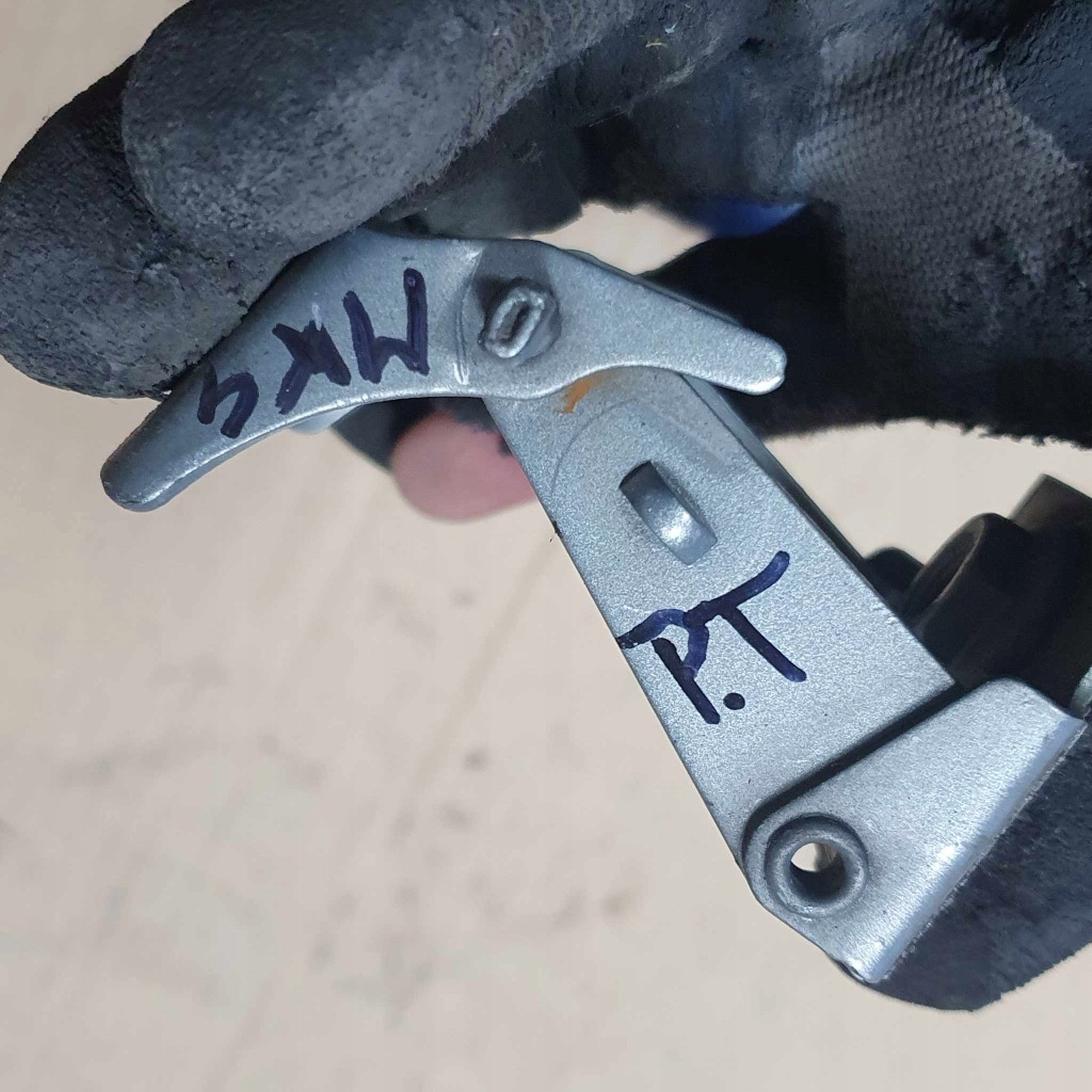 фото №2, Петля правый задняя ford mondeo mk4