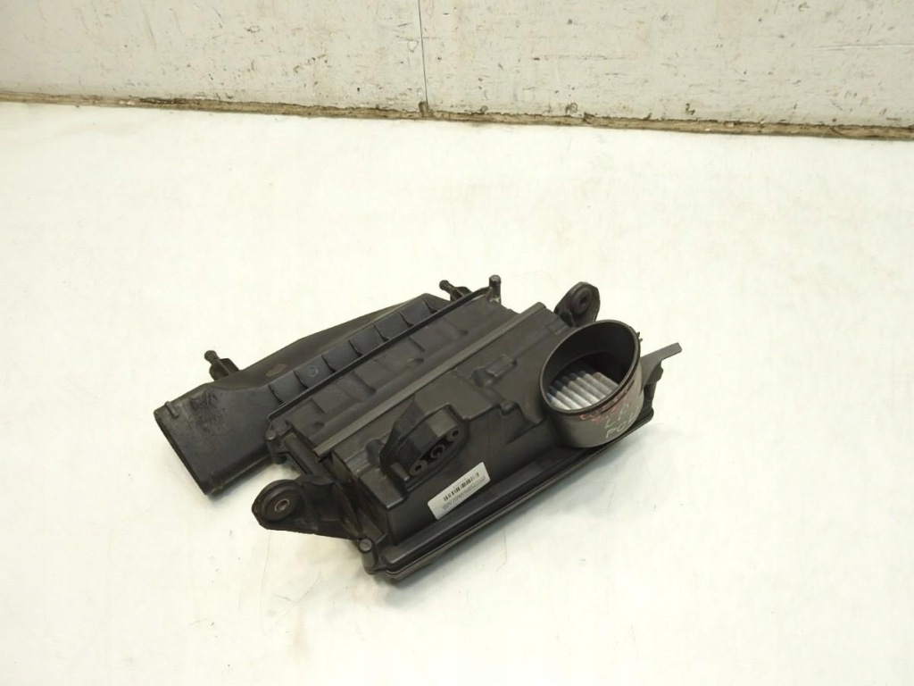 фото №3, Корпус фильтра воздуха левая mercedes r w251 3.0 cdi v6 a6420940304