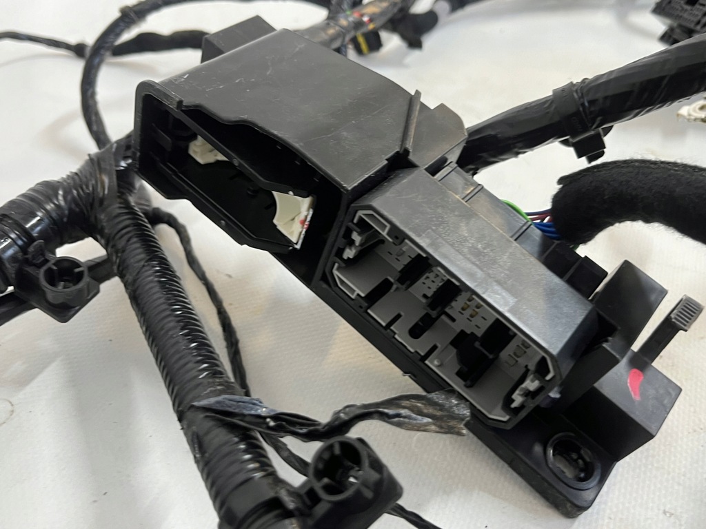 фото №11, Hyundai i20 iii 3 1.2 b 2021r джгут двигуна салону кабіни оригінал europa