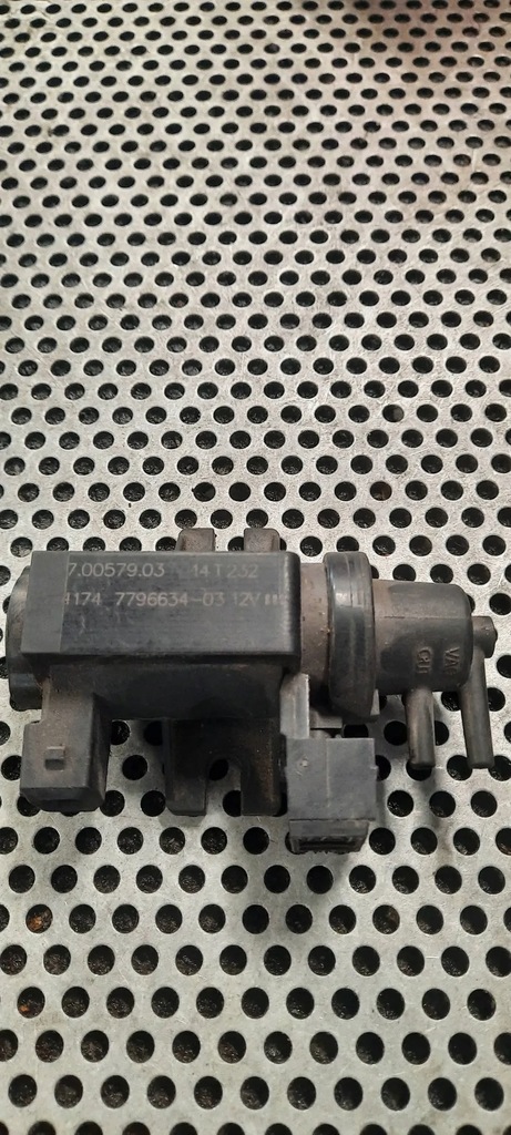 фото №1, Клапан вакууму 7796634