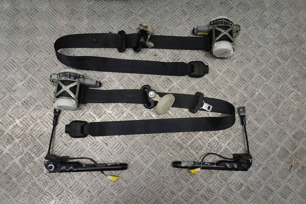 фото №13, Fiat 500 lift приборная панель приборная консоль подушка безопасности подушка ремни 15-