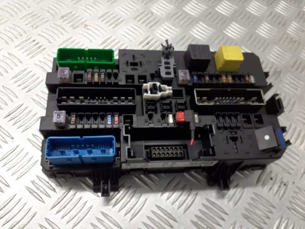 фото №1, Коробка модуль bsi opel astra h 1.7 cdti 13145018ce