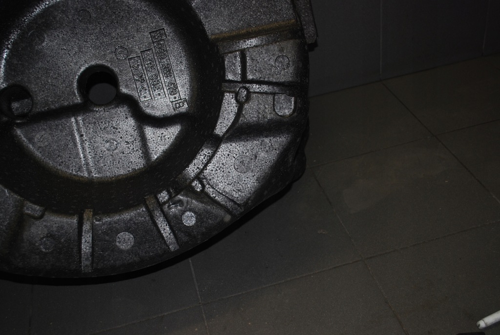 фото №9, Вкладиш колеса запасного vw phaeton 3d0863470b