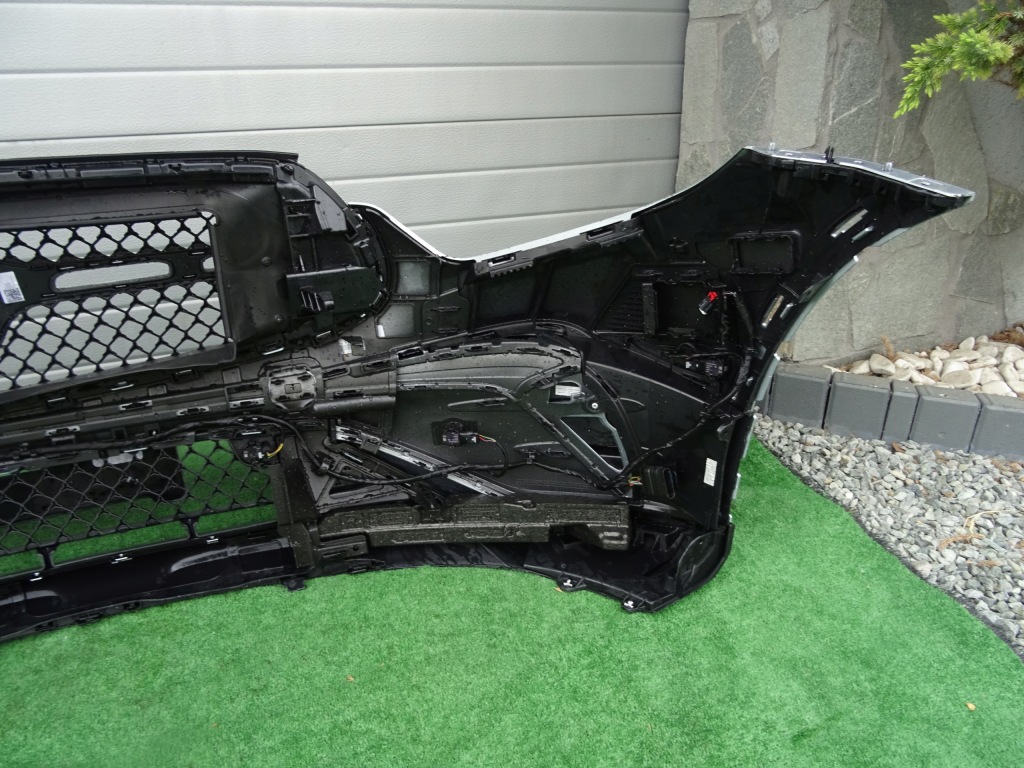 Бампер перед решітка радіатора mercedes glc amg w254 2022 Доставка