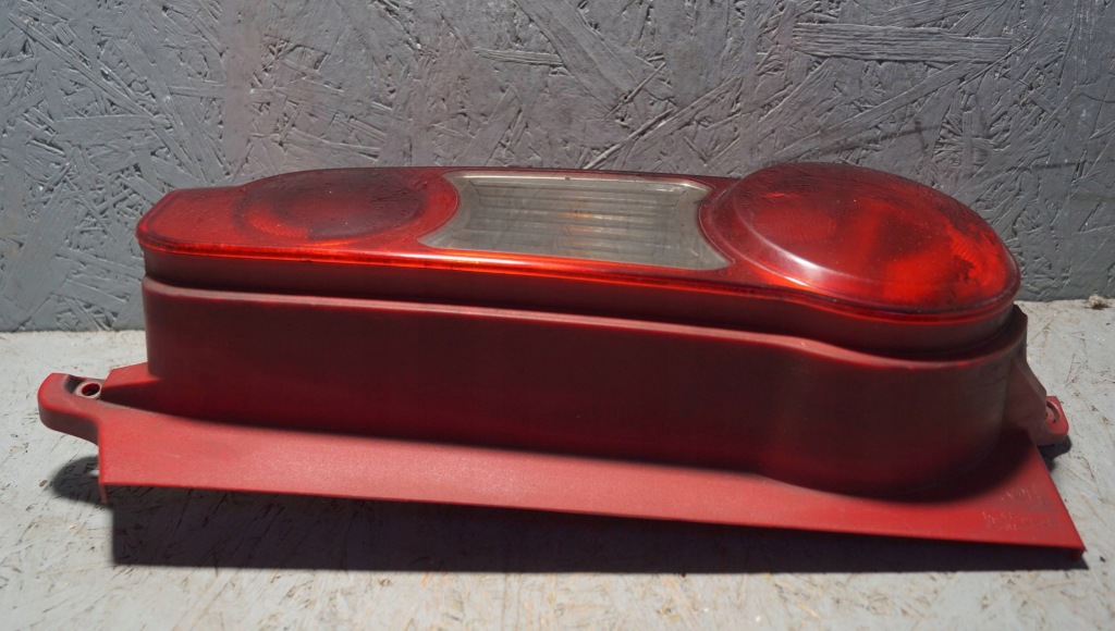 фото №6, Лампа правий задня peugeot partner iii berlingo iii 9680607880 s1385