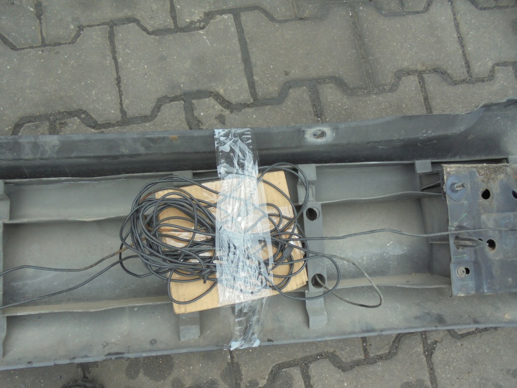 фото №5, Бампер задня mazda 323f bj 22a