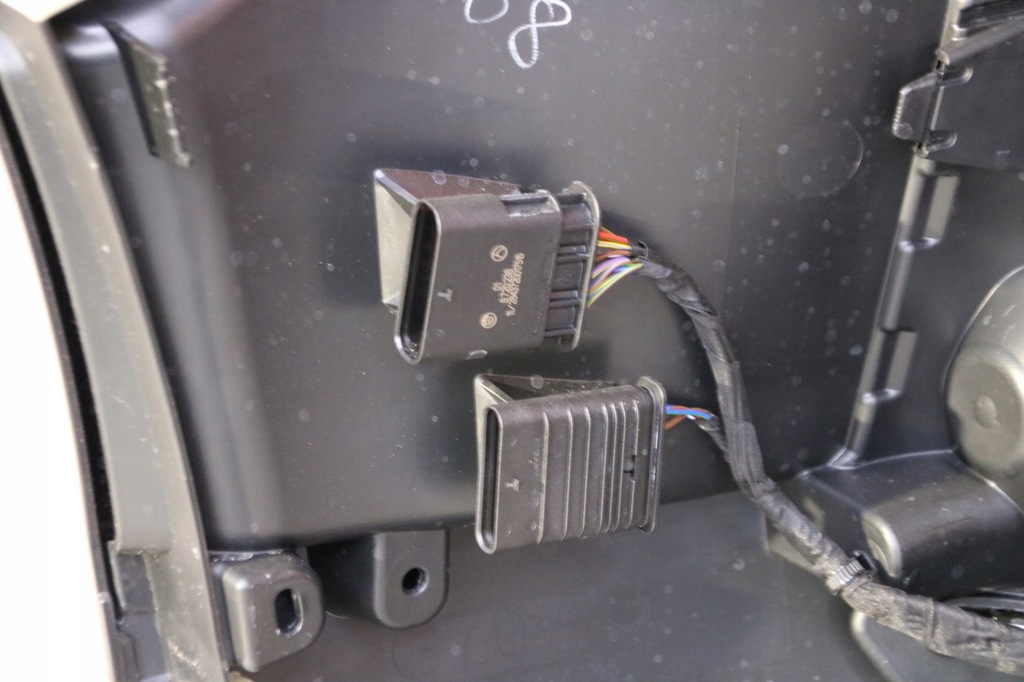 фото №8, Bmw 7 g70 i7 бампер перед передний цвет 416