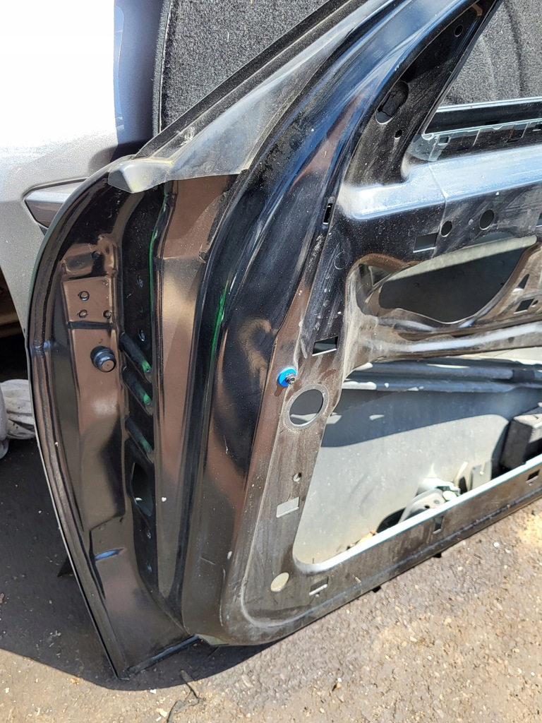 фото №8, Двері правий перед молдинг хром ущільнювач bmw 7 e65 колір чорний 475