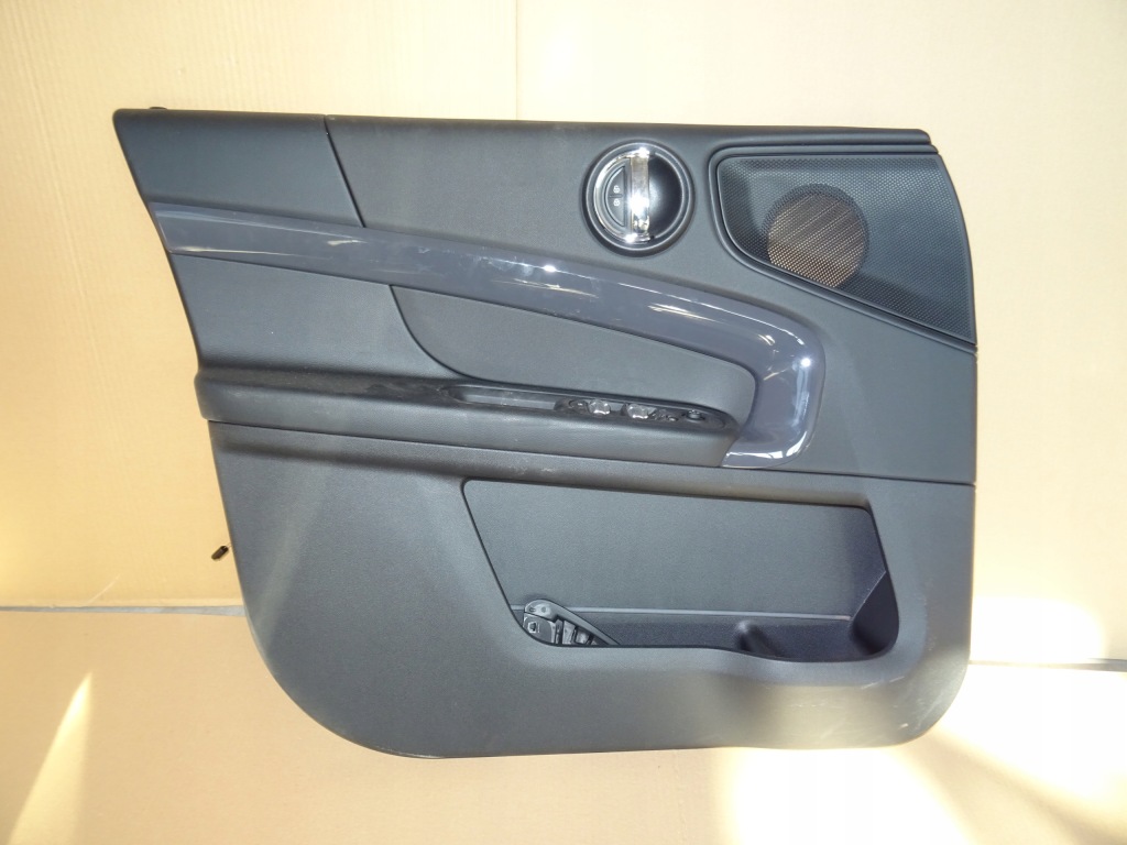 Купити Mini f60 countryman оббивка двері лівий перед
