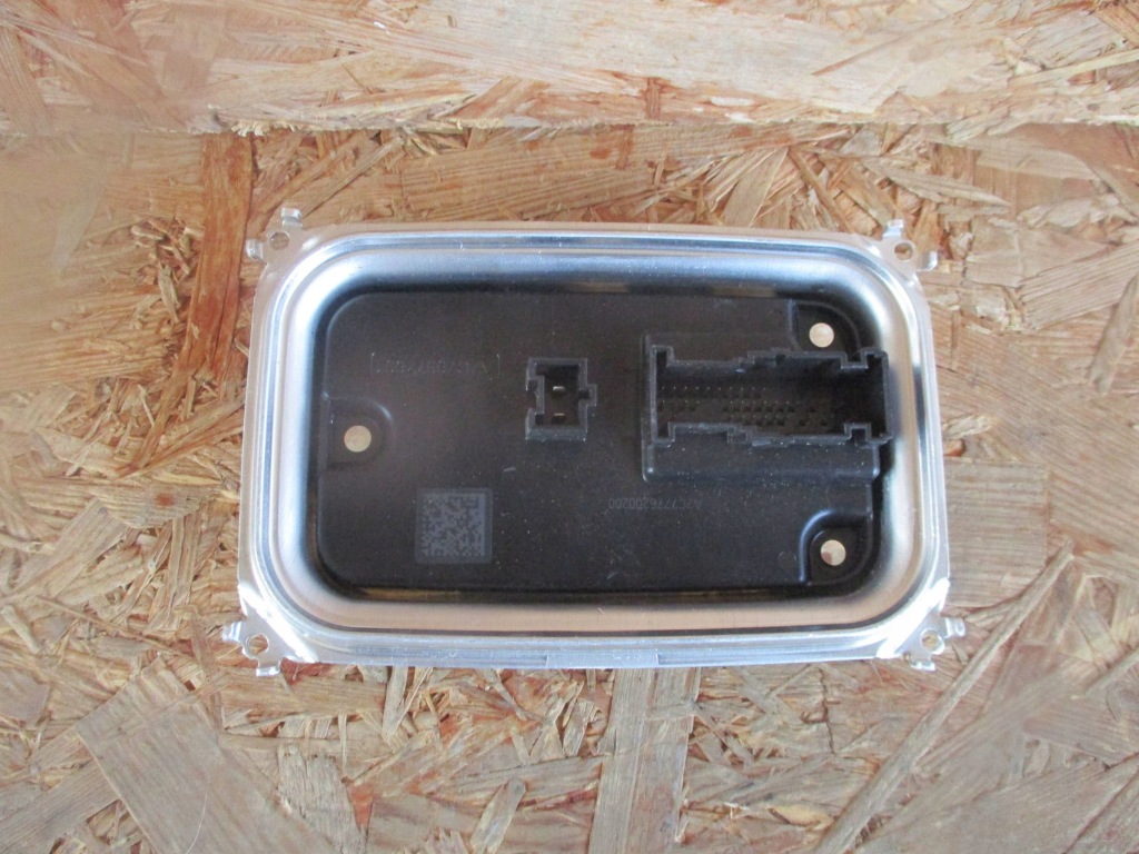 фото №1, Mercedes w223 s-klasa w213 модуль лампы преобразователь led