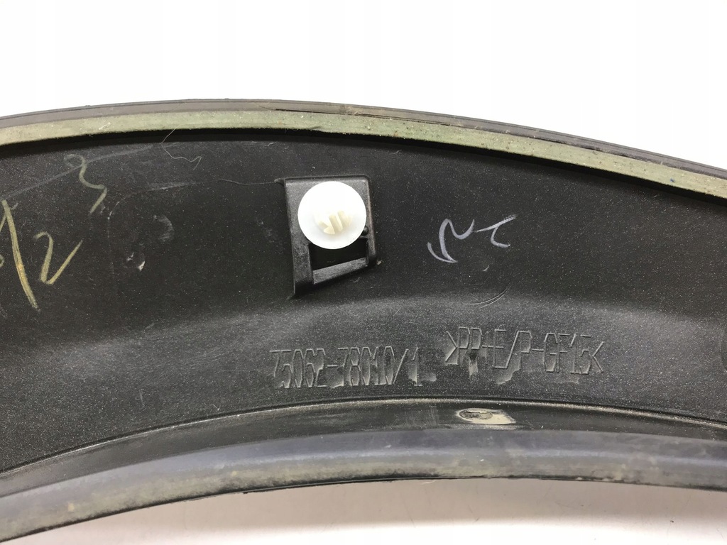 фото №9, Vv молдинг крыла левый задняя lexus nx 75062-78010