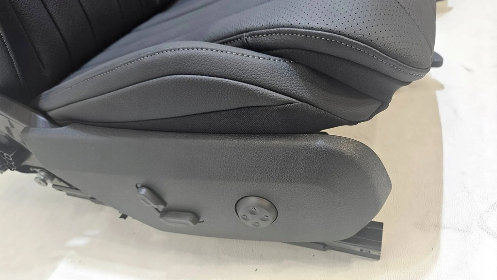 фото №6, Сиденье водителя пассажира mercedes c-klasa a206 w206 nowe оригинальные кожа