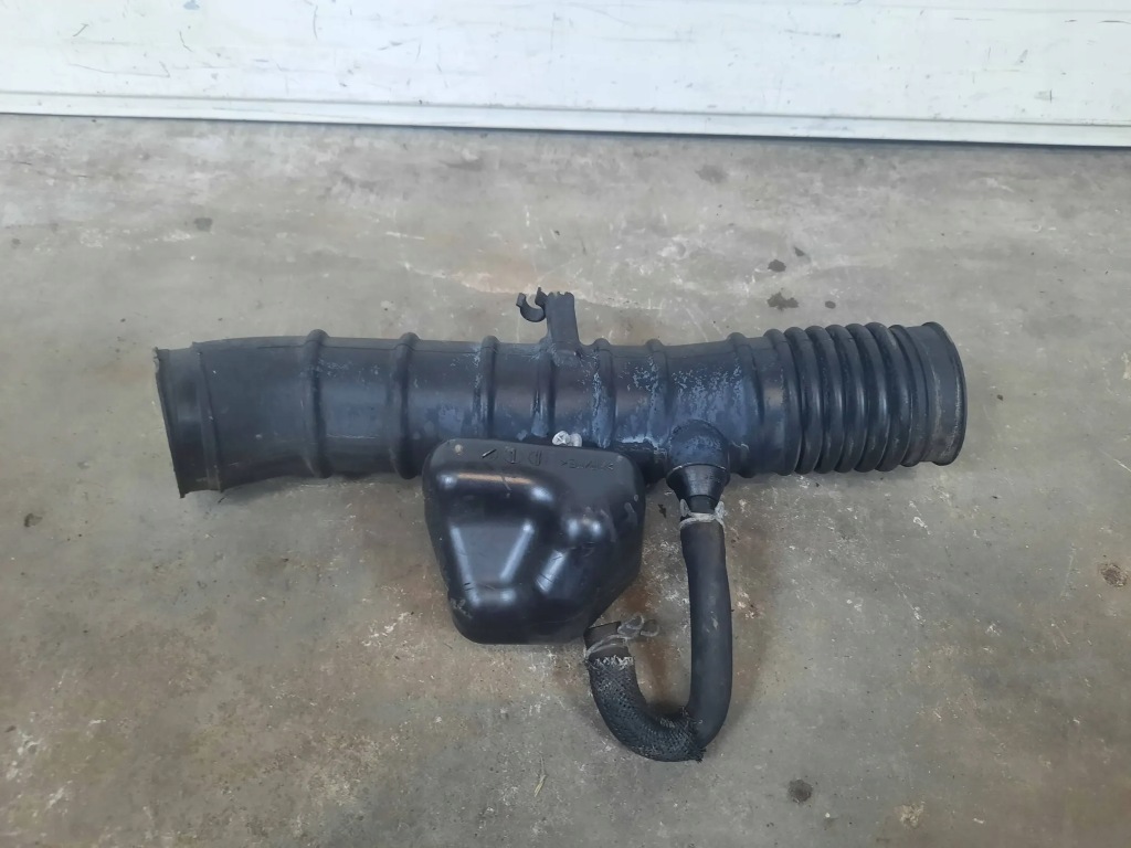 Труба патрубок шланг повітря повітрозабірник lexus gs iii 450h 3.5 в Україні