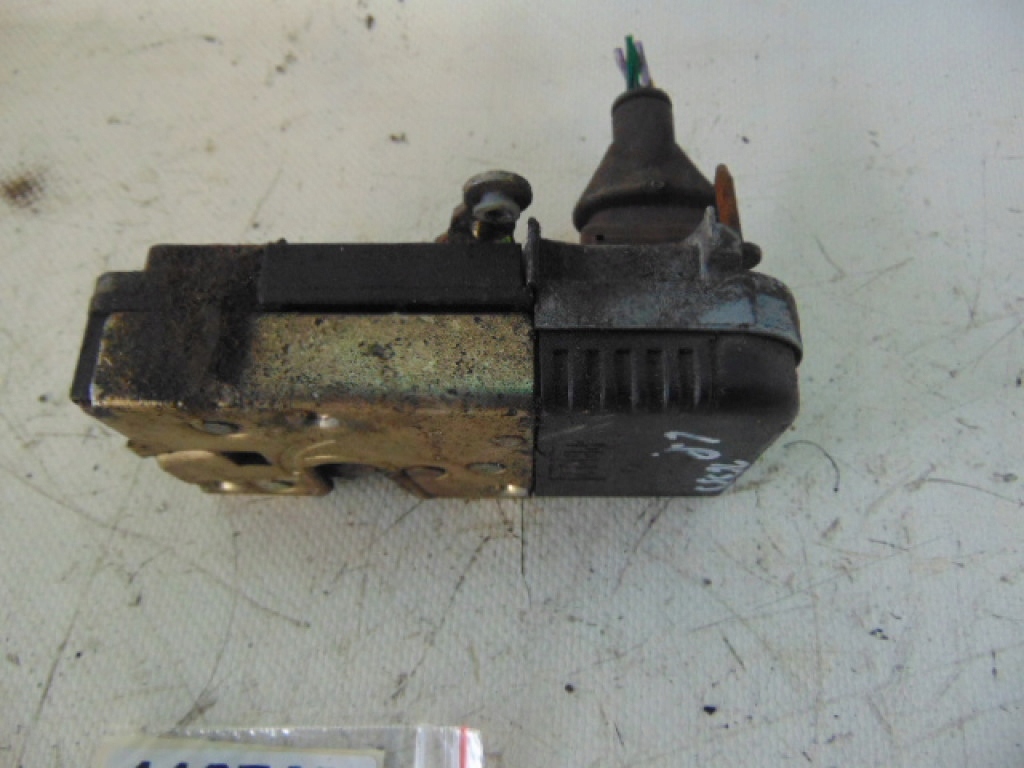 Купити Citroen evasion замок перед лівий