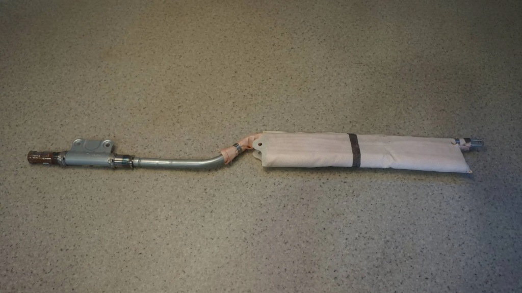 фото №1, Шторка безопасности подушка безопасности подушка воздушная правая 1728602602 mercedes slk w172 r172