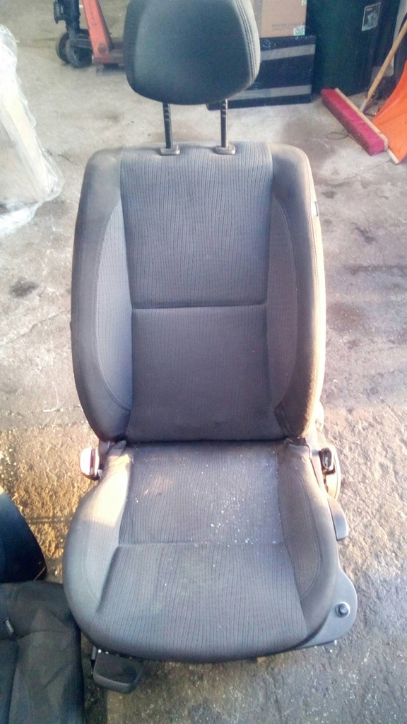 фото №15, Сидіння заднє сидіння renault laguna iii kombi підігрів