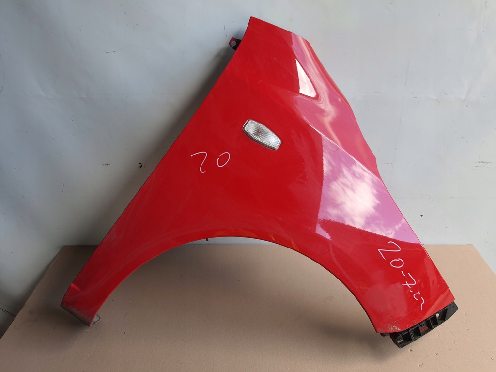 фото №1, Hyundai i10 08-14 h4 крила