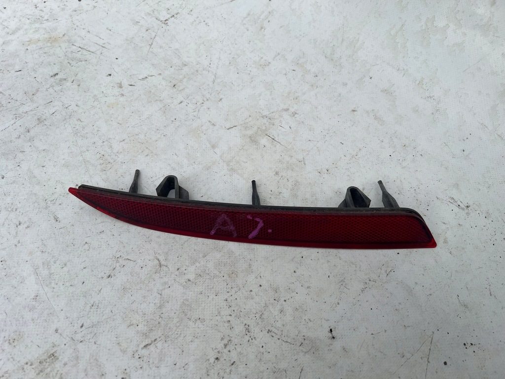 фото №1, Opel astra j 4 iv хэтчбек отражатель правый задняя оригинал