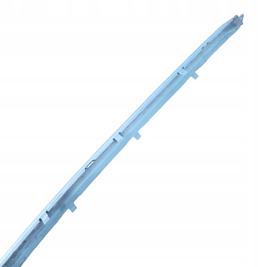 фото №8, Молдинг бампера правый задняя bmw 5 e39 kombi 7005880