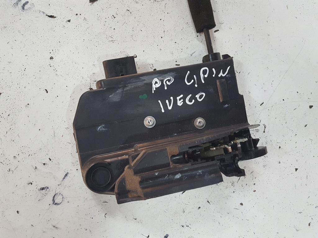 фото №1, Iveco daily 6 vi 14r- замок дверь правый перед eur