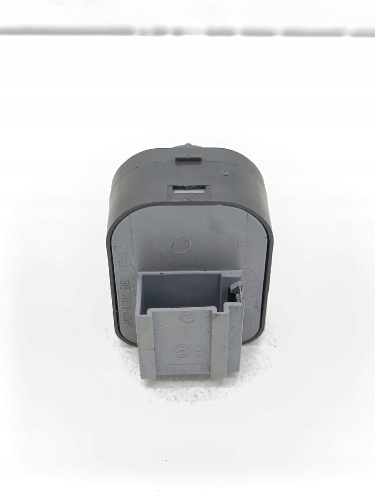 фото №7, Volkswagen phaeton 2006 кнопка регулировки зеркал боковых