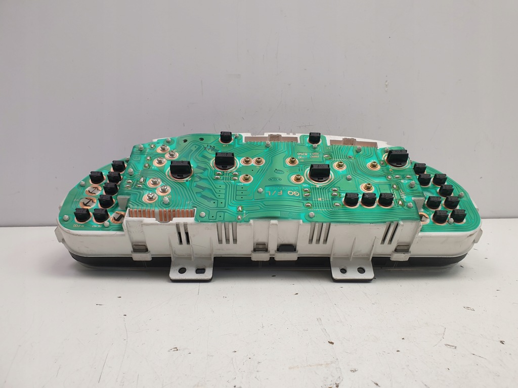 фото №9, Kia carnival i 2.9 crdi лічильник прилади 2003-64310k