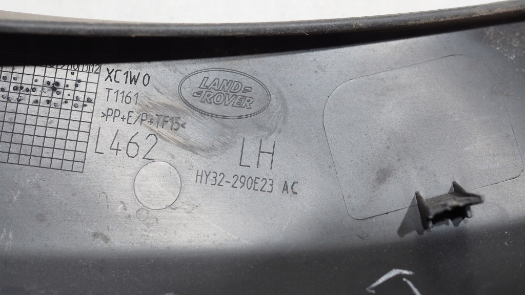 фото №11, Land rover discovery l462 v 16- молдинг левая задняя