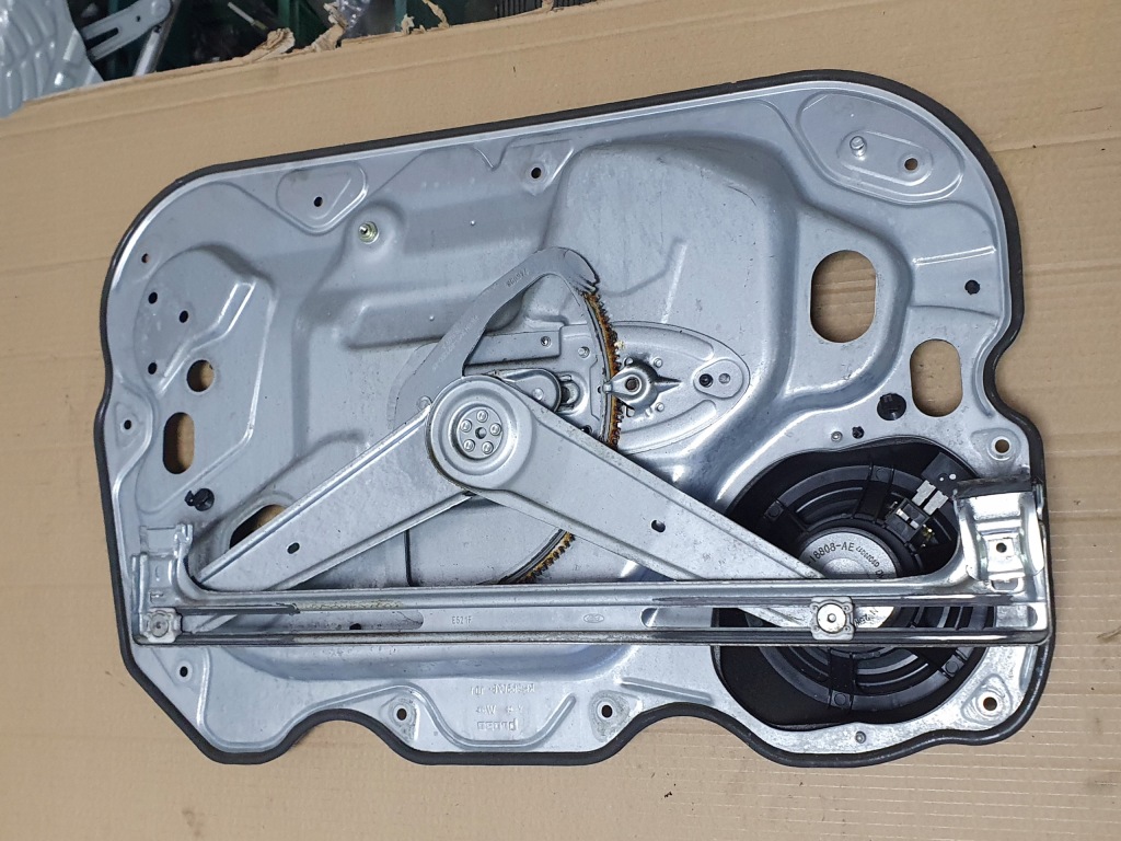 фото №3, Підйомник скло правий перед ford kuga