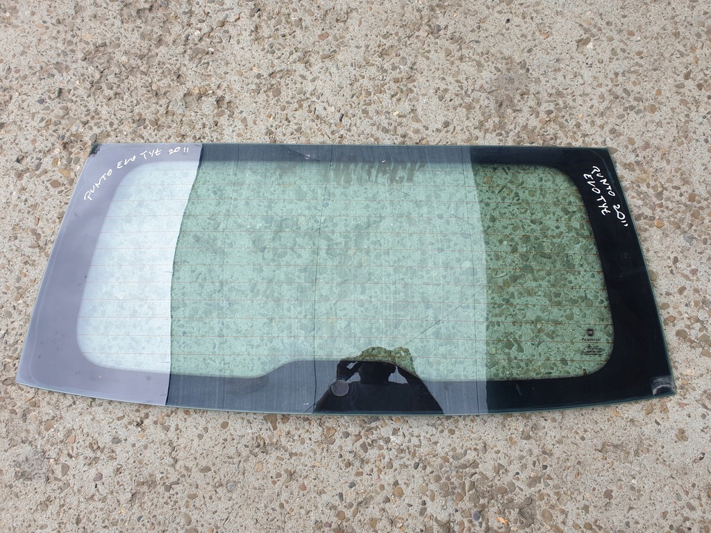 фото №1, Скло задня w кришка кузов fiat punto evo 2009- 5d
