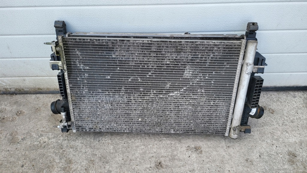 Купить Astra j 2.0cdti радиатор автоматическая коробка передач 13310787