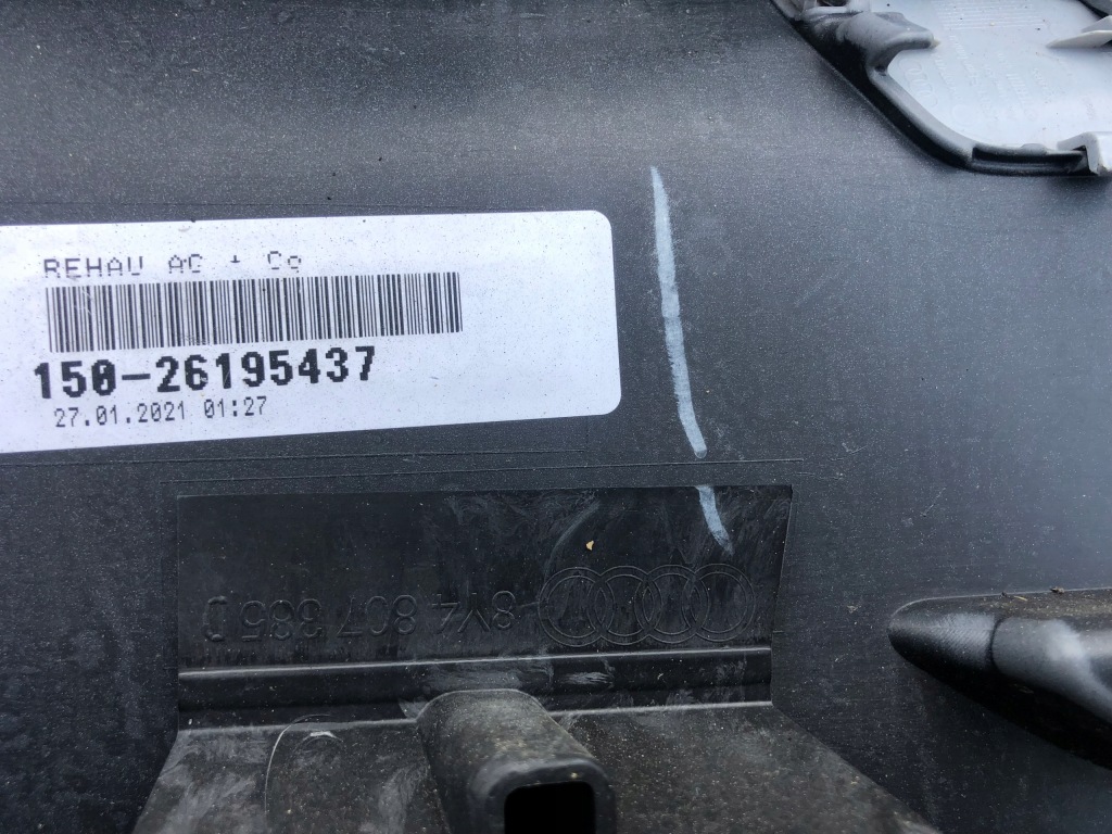 Бампер задний  задний audi a3 8y 8y4 8ya sportback s line 2020- 8y4807511c Киев