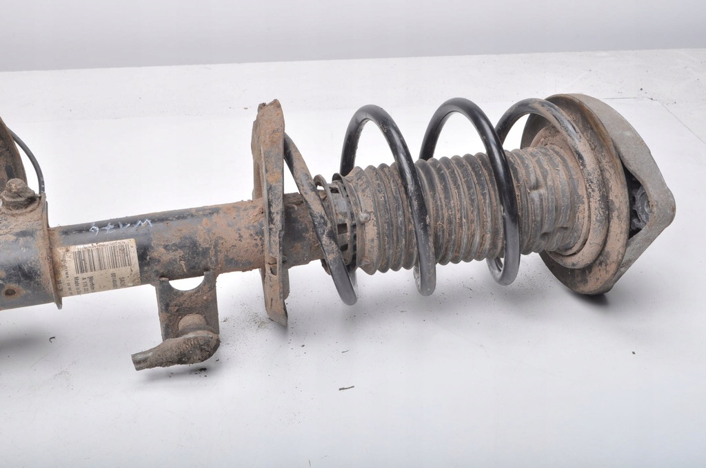 фото №9, Mercedes w176 амортизаторна стійка лівий перед a1763201738