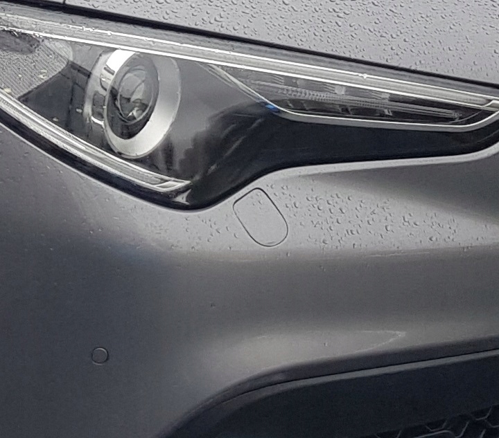 фото №4, Заглушка распылителя alfa romeo stelvio цвета