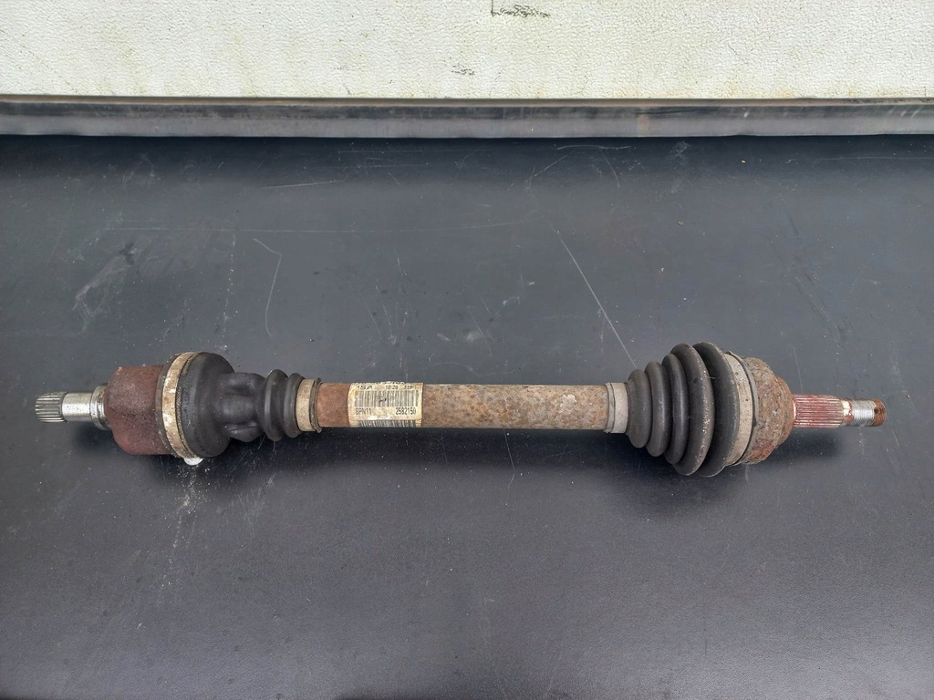 фото №1, Приводной вал левая peugeot 508 9686348380