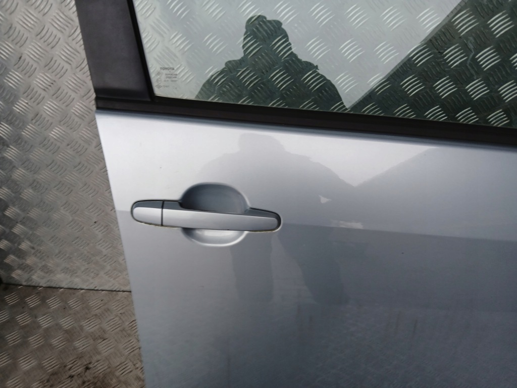 фото №5, Toyota corolla verso ii 2 дверь правое передние правый перед 2004-